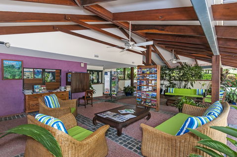 Freestyle Resort Port Douglas - Surfers Paradise Gold Coast 4