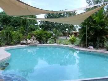 Territory Manor Motel & Caravan Park - Surfers Paradise Gold Coast 1