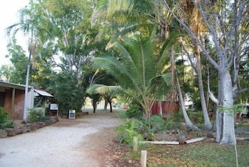 Territory Manor Motel & Caravan Park - Surfers Paradise Gold Coast 6