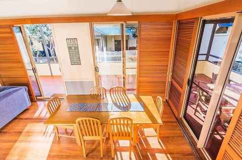 Fraser Island Beach Houses - Surfers Paradise Gold Coast 4