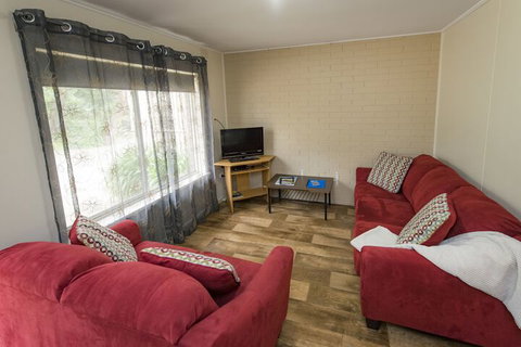 Restaway Holiday Units - Surfers Paradise Gold Coast 4