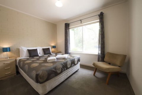 Restaway Holiday Units - Surfers Paradise Gold Coast 0