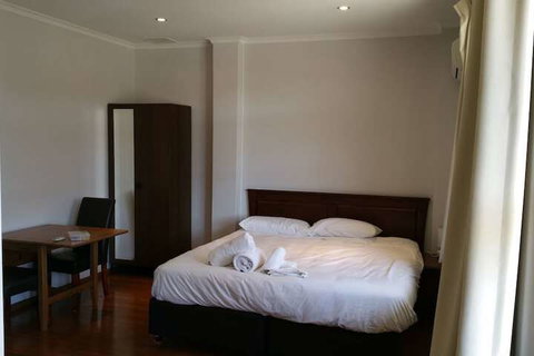 Adelaide House Apartments Fremantle - Surfers Paradise Gold Coast 5