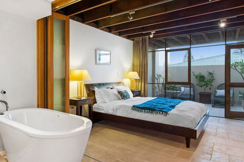 James Street Warehouse - Surfers Paradise Gold Coast 3