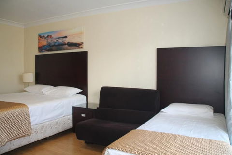 Centenary Motor Inn - Surfers Paradise Gold Coast 4