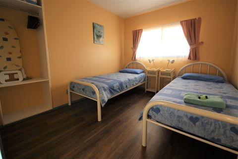 Baudin Beach Apartments - Surfers Paradise Gold Coast 1