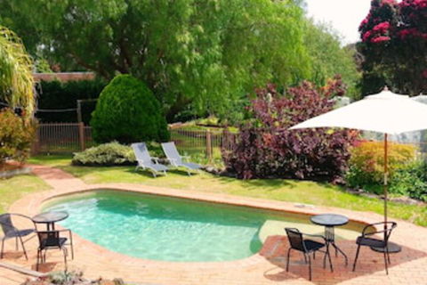 The Musicians Retreat B & B - Surfers Paradise Gold Coast 0