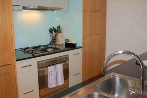 Docklands Prestige Apartments - Surfers Paradise Gold Coast 4