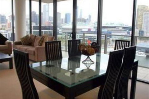 Docklands Prestige Apartments - Surfers Paradise Gold Coast 2