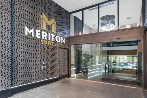 Meriton Suites North Sydney - Surfers Paradise Gold Coast 1