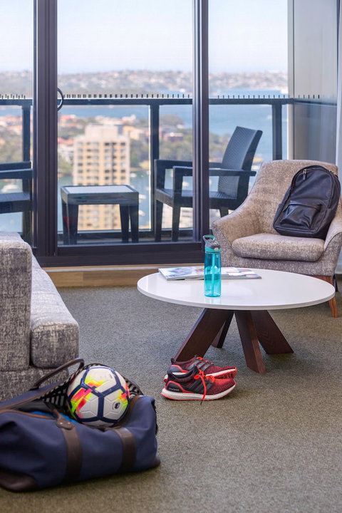 Meriton Suites North Sydney - Surfers Paradise Gold Coast 6