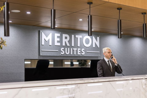 Meriton Suites North Sydney - Surfers Paradise Gold Coast 3