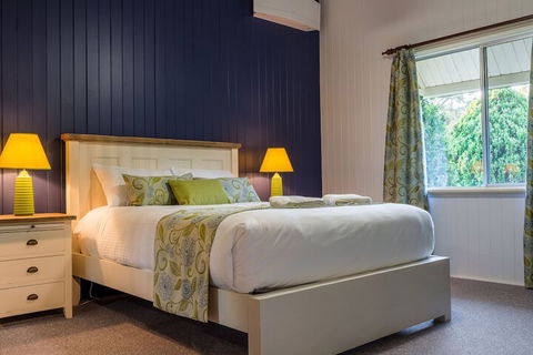 Lynrose Place - Surfers Paradise Gold Coast 3