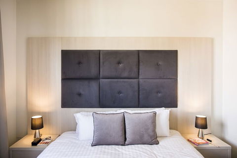 Zappeion Apartments - Surfers Paradise Gold Coast 4