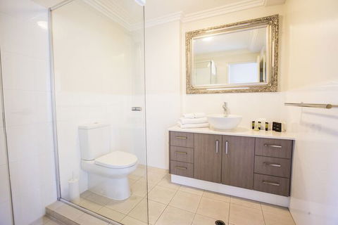 Zappeion Apartments - Surfers Paradise Gold Coast 5