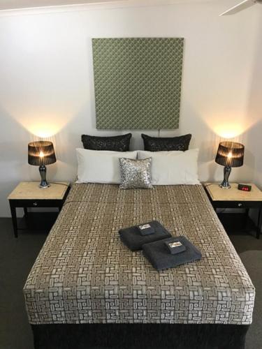 Central Motel Gin Gin - Surfers Paradise Gold Coast 6