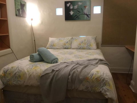 A Homestead On Market - Surfers Paradise Gold Coast 3