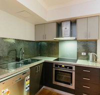 Wray Callan Apartments - Surfers Paradise Gold Coast