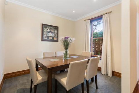 100 On South Callan Apartments - Surfers Paradise Gold Coast 1