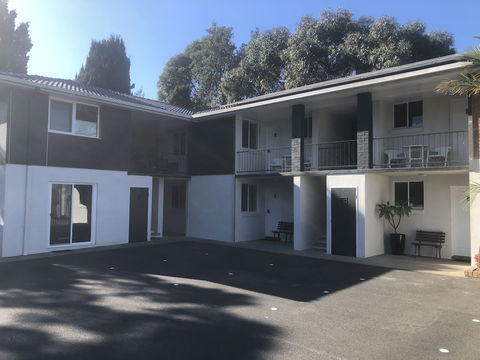 The Lodge Broulee - Surfers Paradise Gold Coast 2