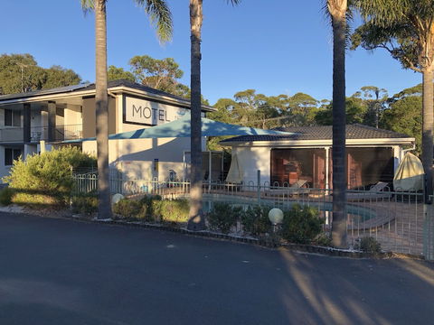 The Lodge Broulee - Surfers Paradise Gold Coast 1