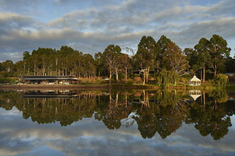 Eight Willows Retreat - Surfers Paradise Gold Coast 1