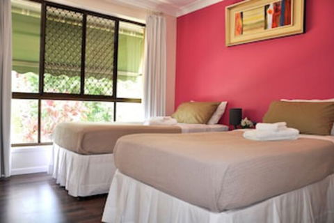 TL Warmest Homestay - Surfers Paradise Gold Coast 0
