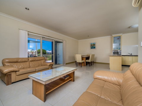 Seafront Unit 50 - Surfers Paradise Gold Coast 0