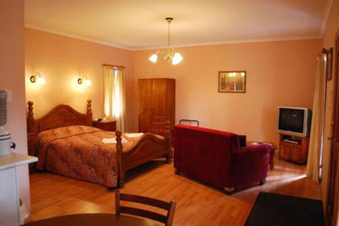 Osteria Sanso B & B - Surfers Paradise Gold Coast 0