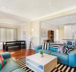 The Bud House - Surfers Paradise Gold Coast