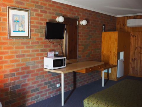 St Arnaud Country Road Motel - Surfers Paradise Gold Coast 0