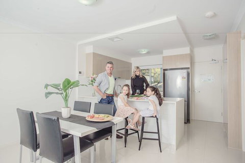 Morshead Views - Surfers Paradise Gold Coast 7