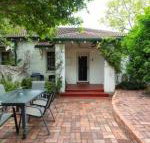 Soloman Street Cottage - Surfers Paradise Gold Coast