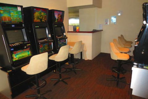 Forrest Beach Hotel - Surfers Paradise Gold Coast 2
