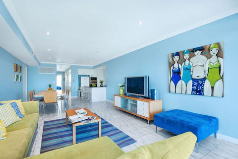 On The Beach Getaway - Surfers Paradise Gold Coast 5