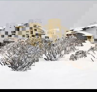 Chalet Hotham 20 - Surfers Paradise Gold Coast