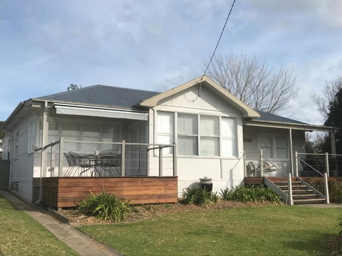 Moruya Holiday House - Surfers Paradise Gold Coast 2