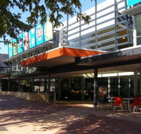 Beautiful deluxe family friendly holiday house - Surfers Paradise Gold Coast