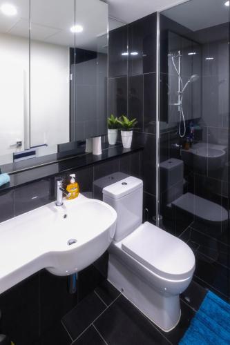 Waterfront Apartments Marinaquays Apt 221 & Apt 234 - Surfers Paradise Gold Coast 5