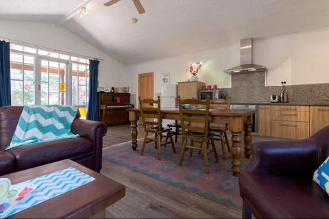 Laneway Studio Heart Of Fremantle - Surfers Paradise Gold Coast 7