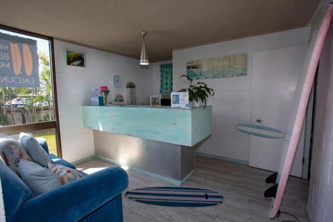 Moffat Beach Motel Caloundra - Surfers Paradise Gold Coast 3
