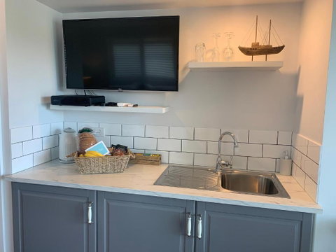 B & B On The Water - Surfers Paradise Gold Coast 2
