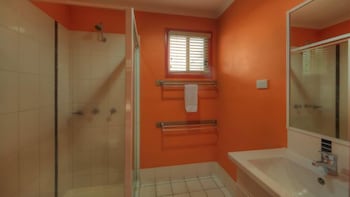 BIG4 Aussie Outback Oasis Holiday Park - Surfers Paradise Gold Coast 1
