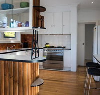 Main Retreat  Cottage - Surfers Paradise Gold Coast