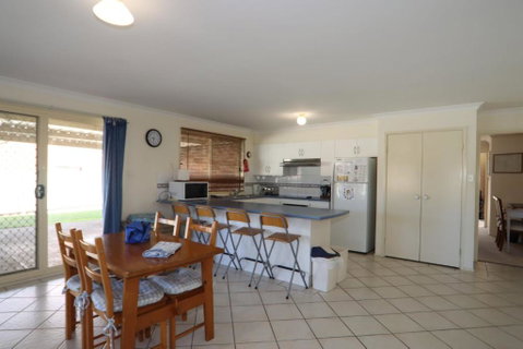 Holiday On The Water - Surfers Paradise Gold Coast 4