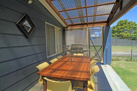 Ranu House Waterfront - Surfers Paradise Gold Coast 5