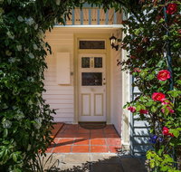 Rosehaven Cottage - Surfers Paradise Gold Coast
