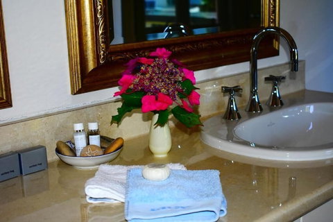 Sapphire Shores Luxury Retreat - Surfers Paradise Gold Coast 1