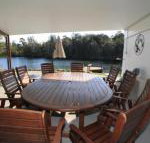 Lagoon Riverside Retreat - Surfers Paradise Gold Coast