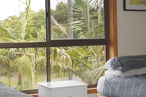 Rennies Beach House - Surfers Paradise Gold Coast 1